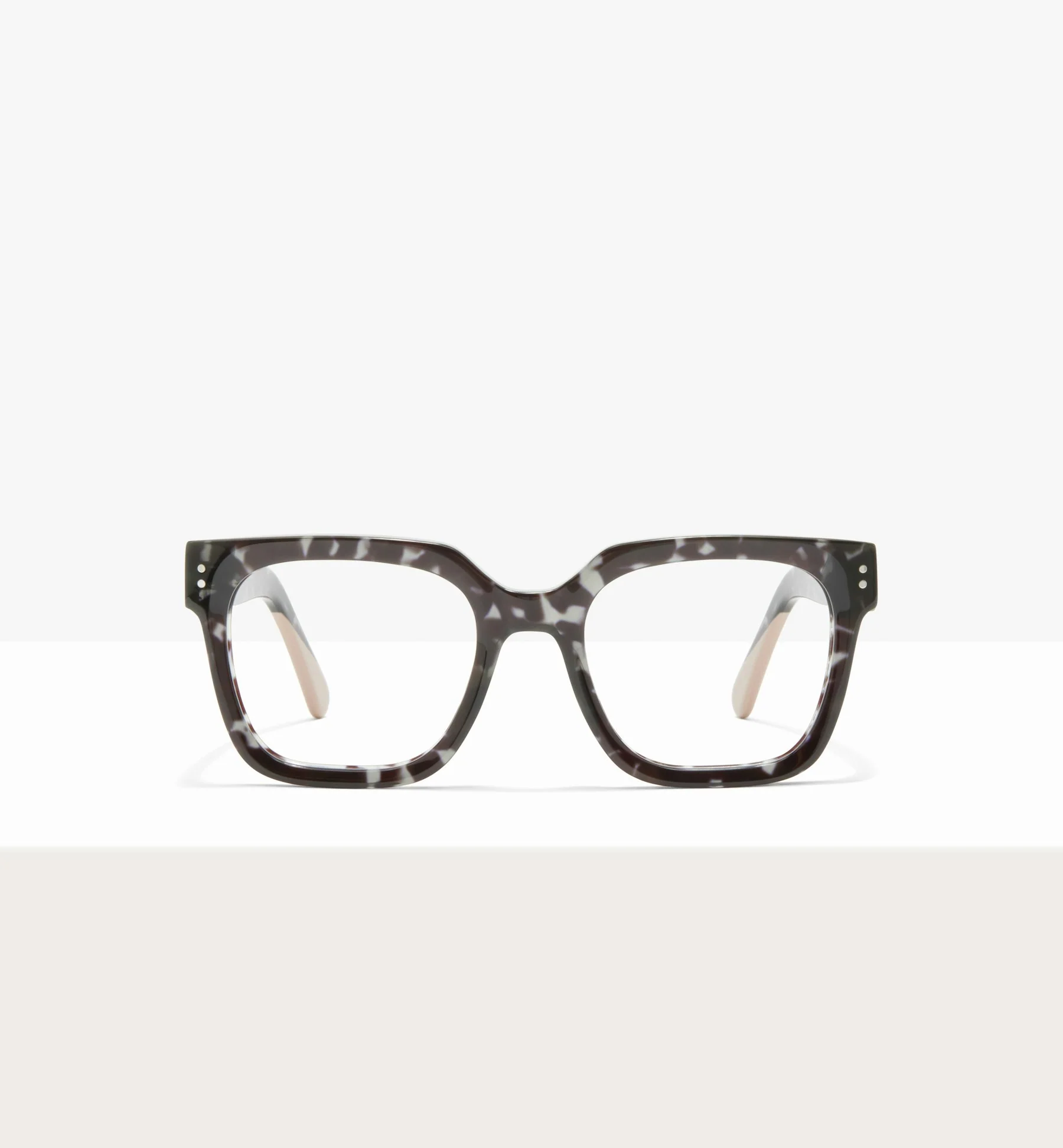Alana - Image 11