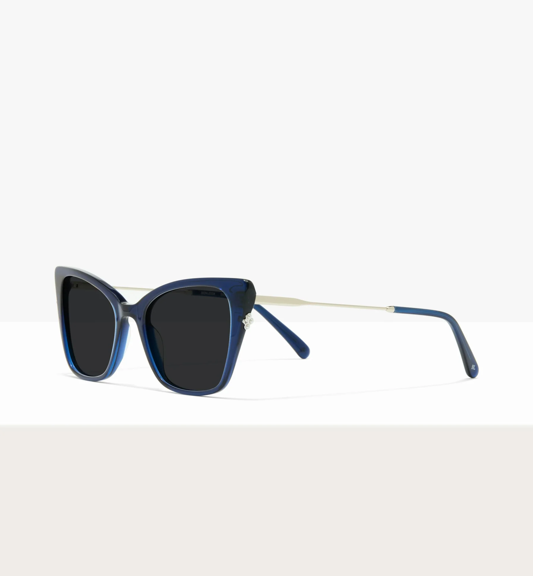 Glisten - Image 11
